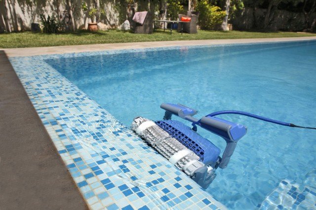 M400 dolphin Robot nettoyeur de piscine