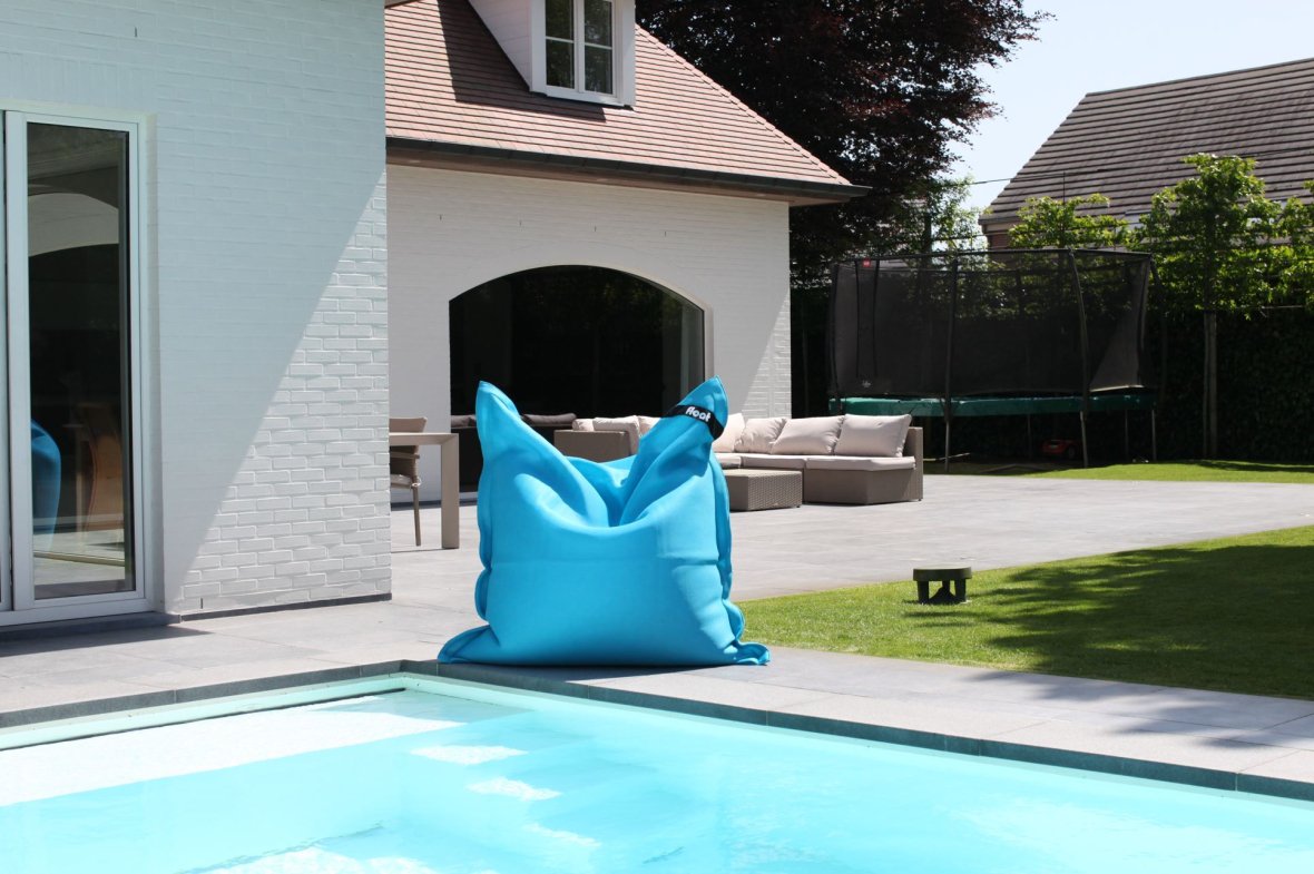 Pouf flottant turquoise