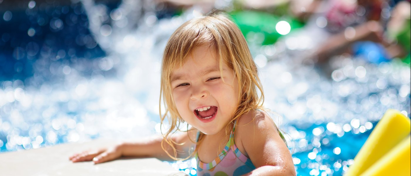 7 jeux sympas pour s'amuser dans la piscine