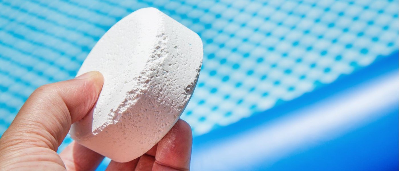 Comment éliminer les algues de la piscine