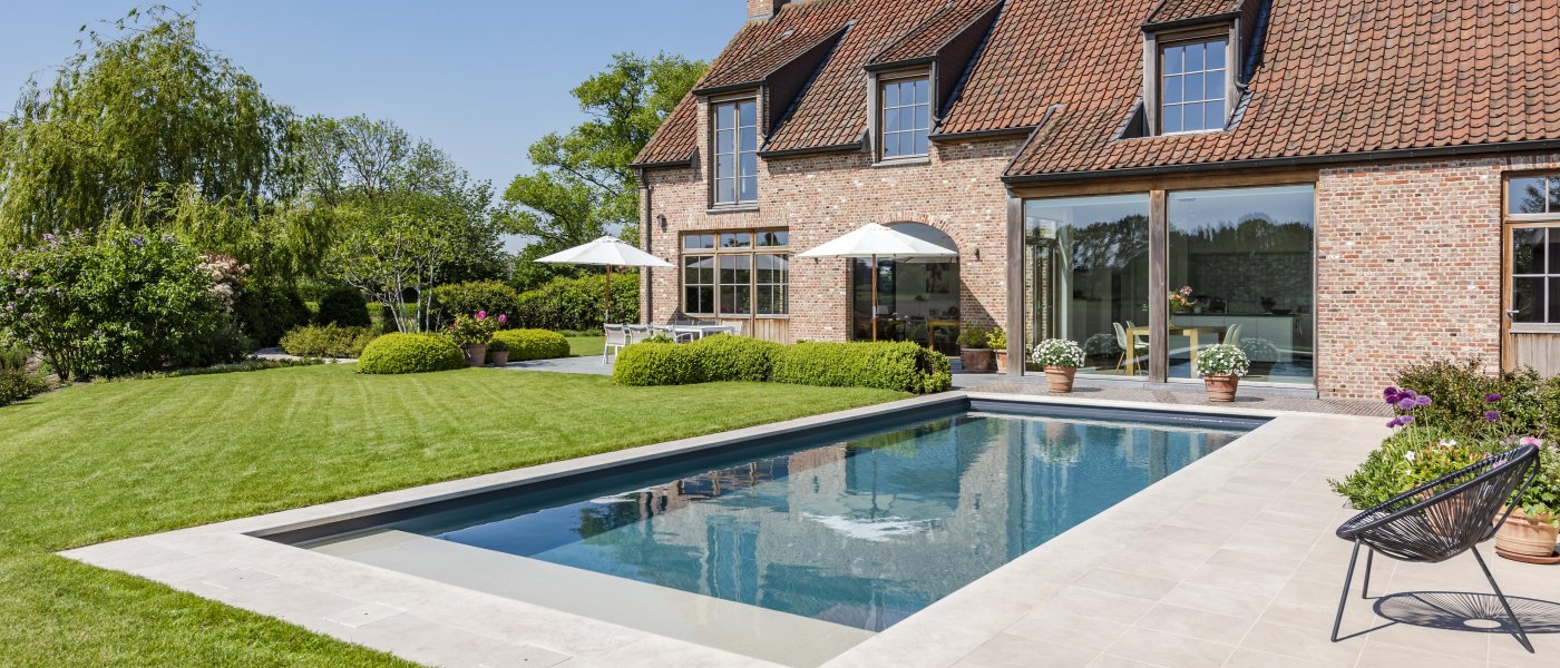 Comment rendre une eau de piscine laiteuse/blanche à nouveau claire ?