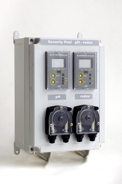 Entretien automatique de la piscine