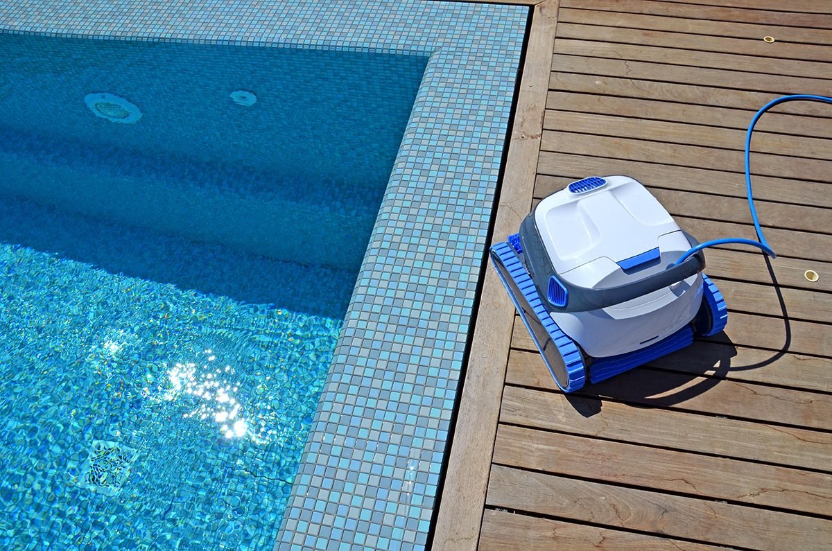 Robot nettoyeur de piscine Dolphin Premium 60