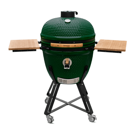 Charcoal barbecue with ceramic bowl and lid